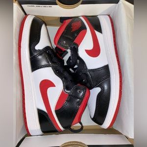 Jordan 1 mid size 12c